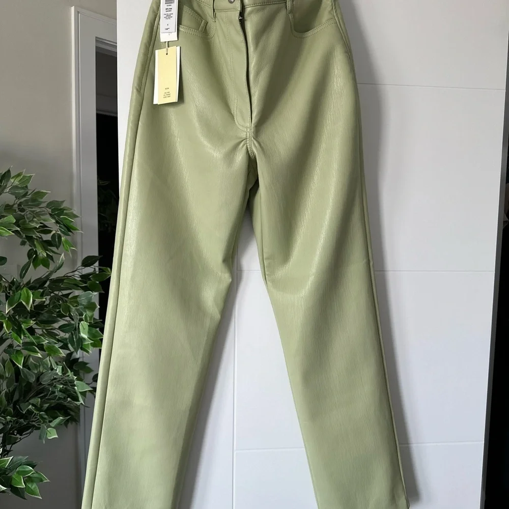BNWT MELINA HIGH RISE SAGE GREEN PANTS - Picture 5 of 9